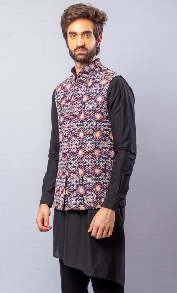 Black  colour  Hand Embroidered & handwork kurta, pant & jacket set.