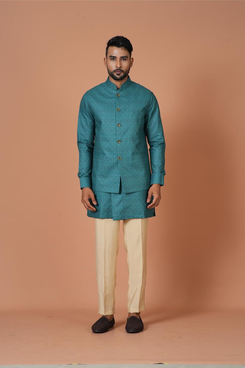 Kurta Jacket Set in Multicolour