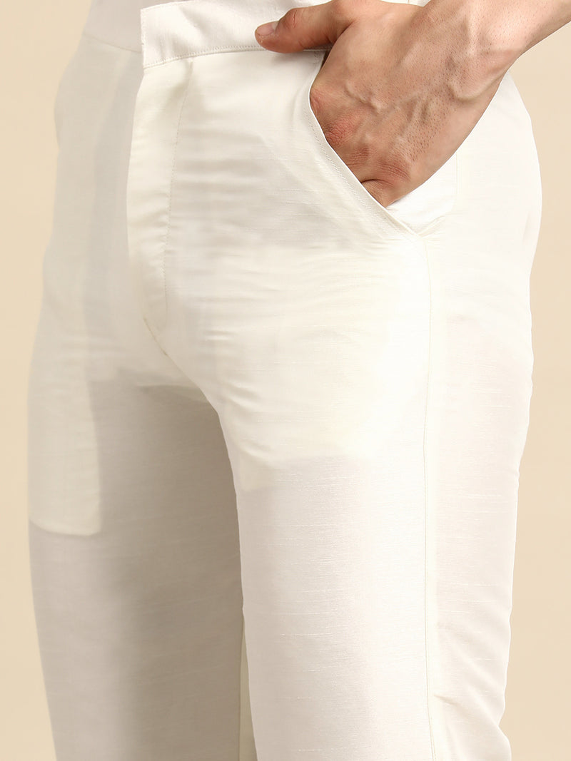 Soft Off-White Pure Cotton Graceful Kurta Set