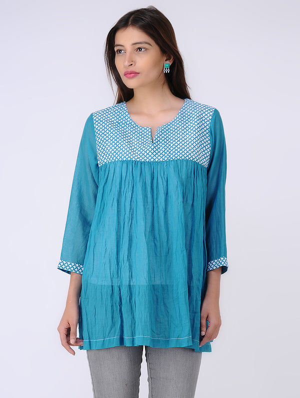 Designer/ Womenswear Top In Blue Color
